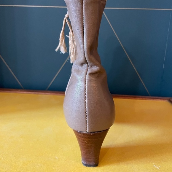 Selby Brown Ankle Boots - Picture 9 of 13